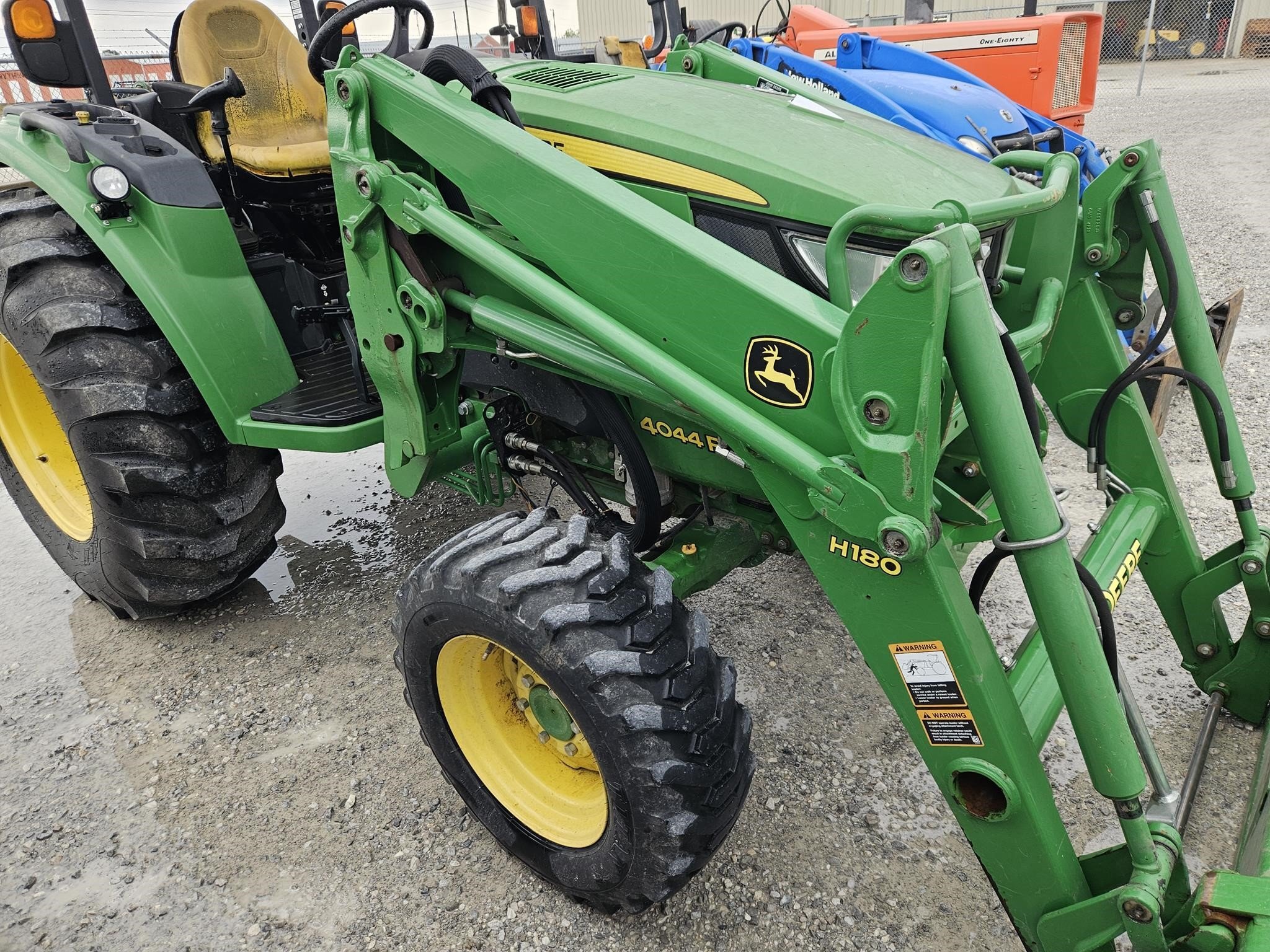 2015 John Deere 4044R Tractor