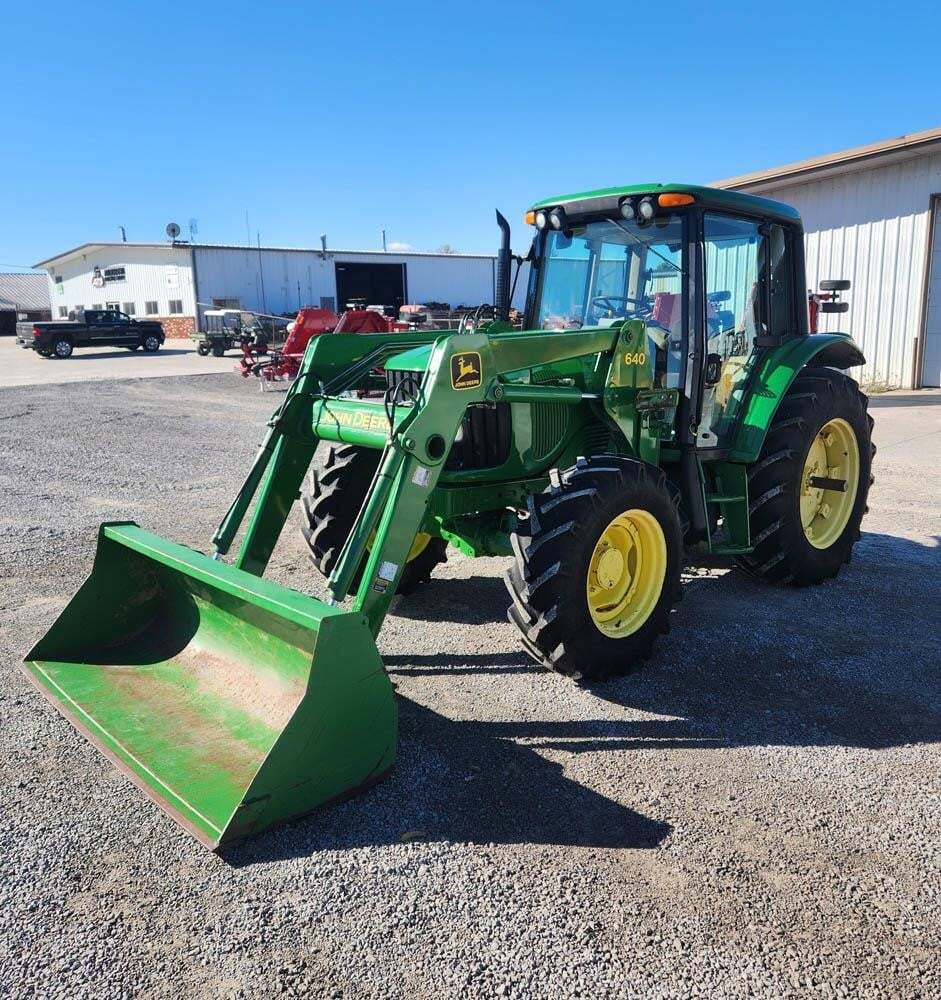 2003 John Deere 6420 Tractor