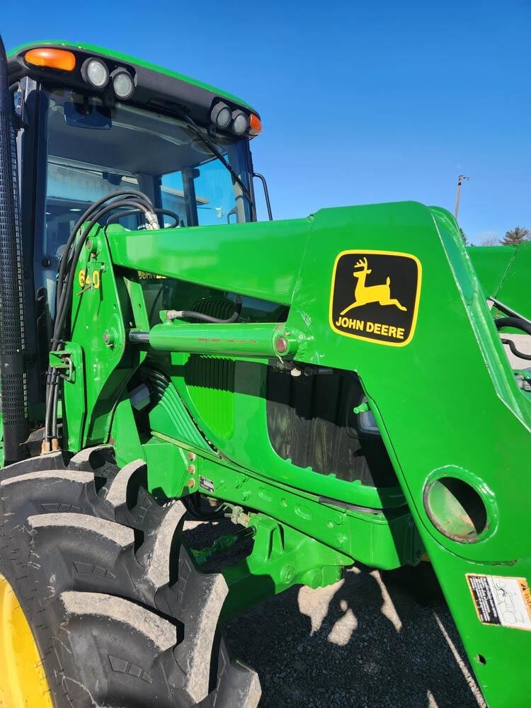 2003 John Deere 6420 Tractor