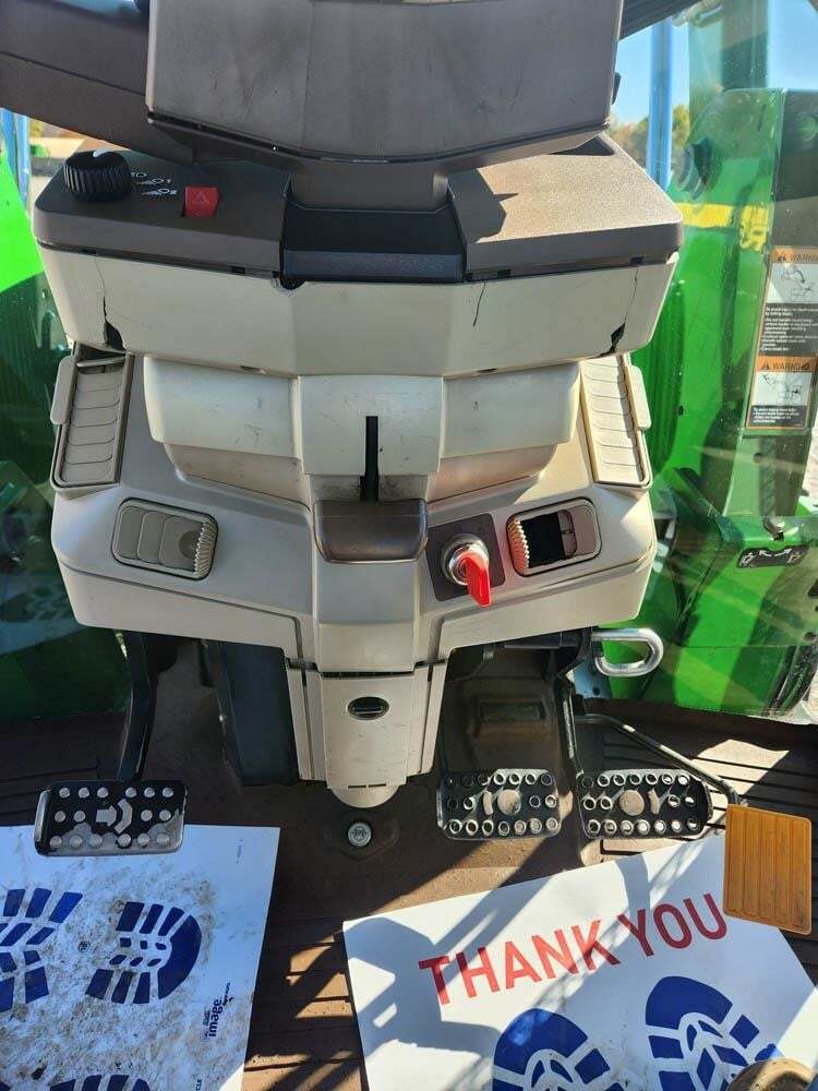 2003 John Deere 6420 Tractor