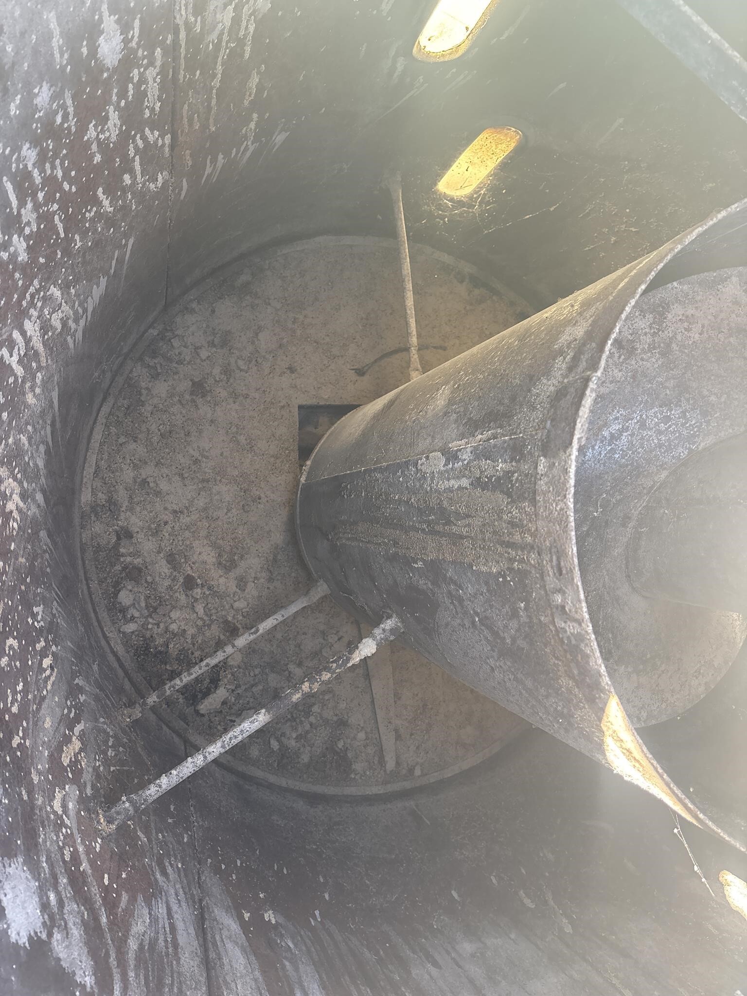  John Deere 750 Grinders and Mixer