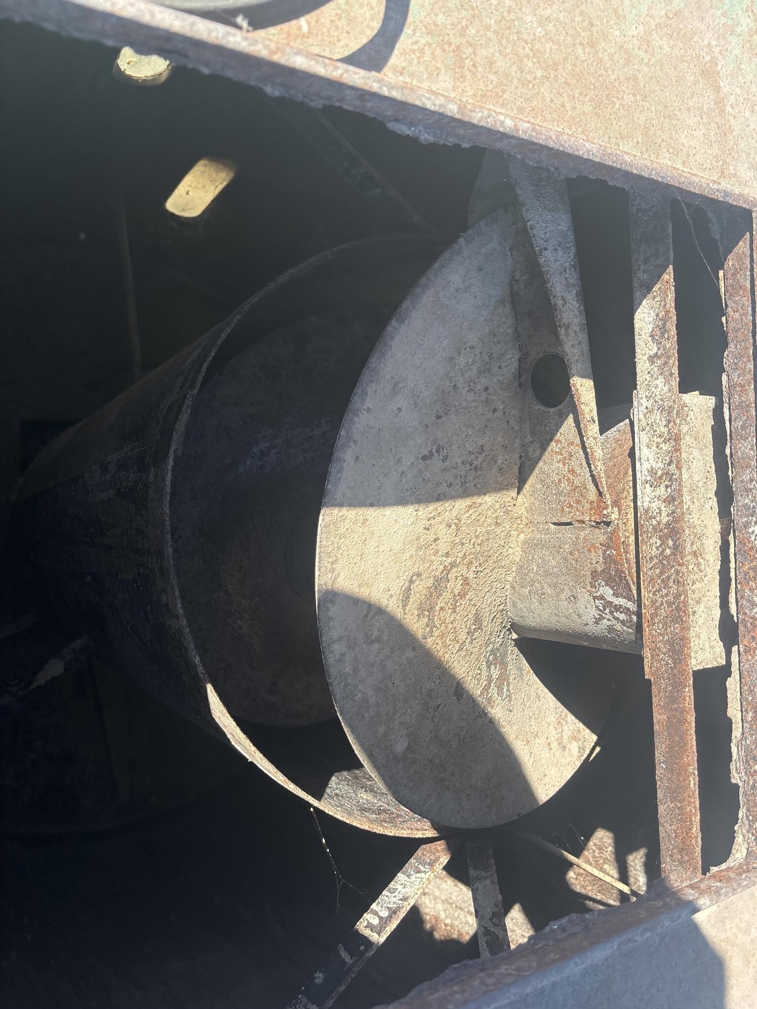  John Deere 750 Grinders and Mixer