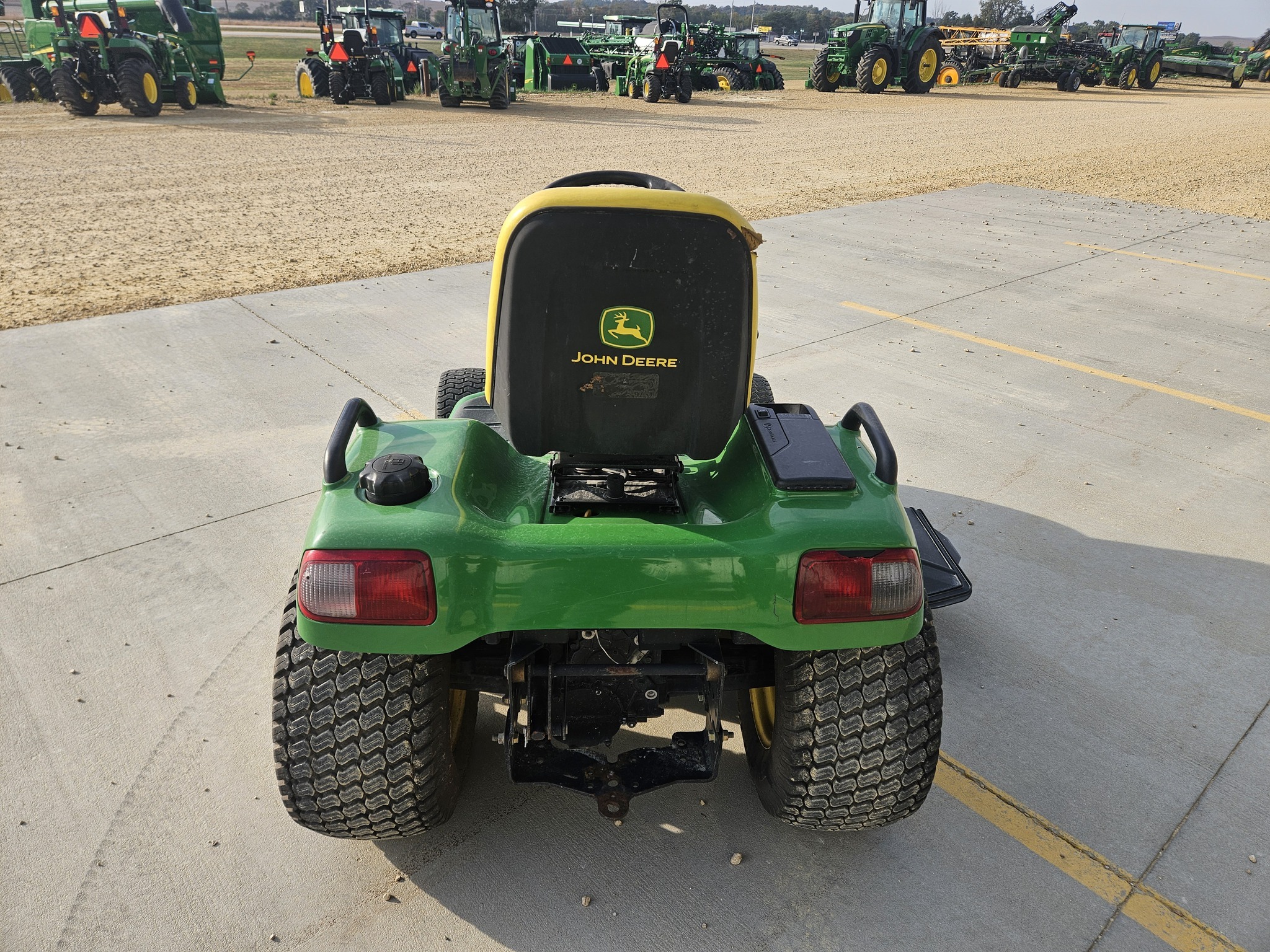 2003 John Deere X485 Lawn Mower