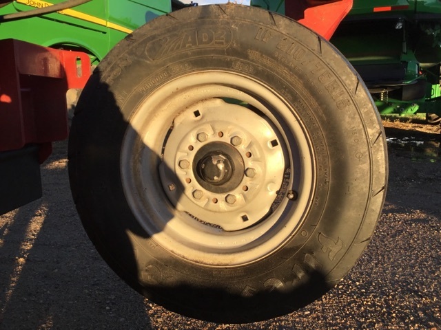 2023 Amity 3750 Beet Equipment