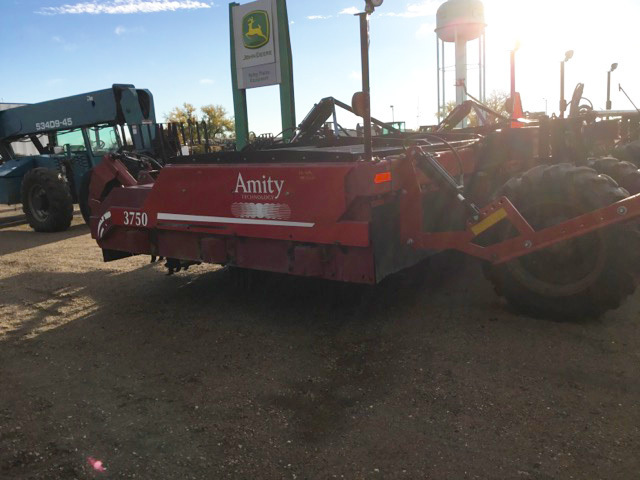 2014 Amity 3750 Beet Equipment