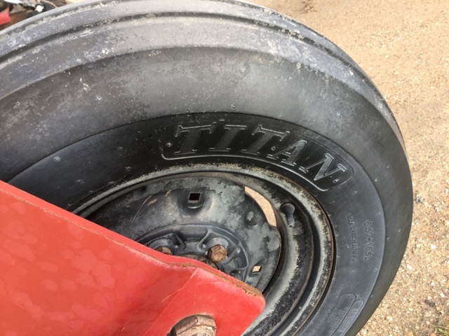 2014 Amity 3750 Beet Equipment