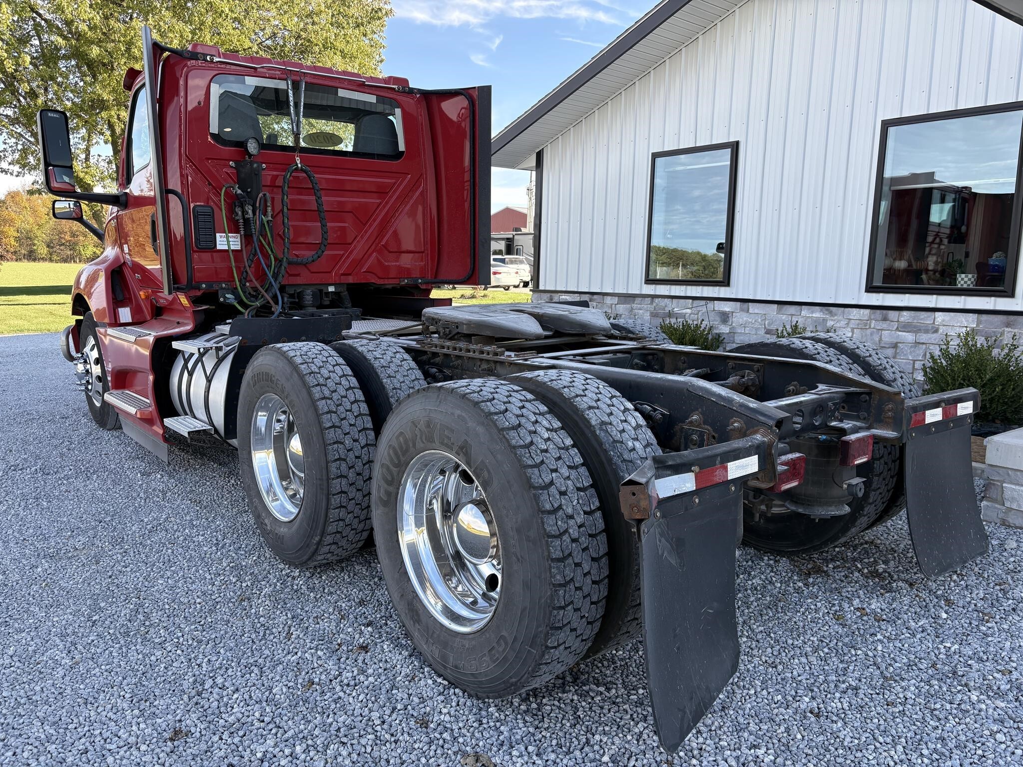 2020 International LT Semi Trucks/Trailer