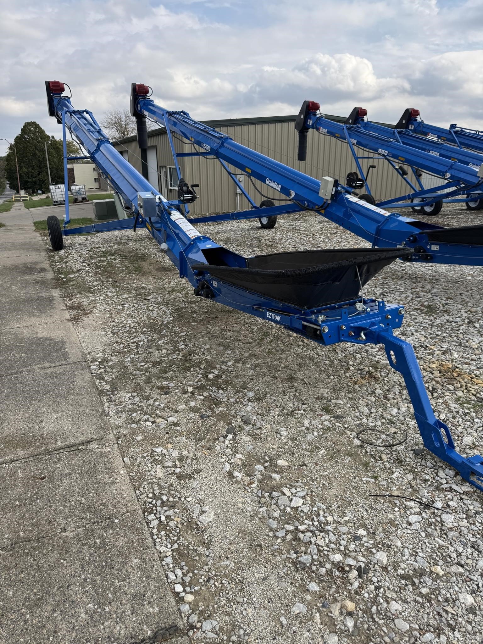 2023 Brandt 1545TDLP Augers and Conveyor