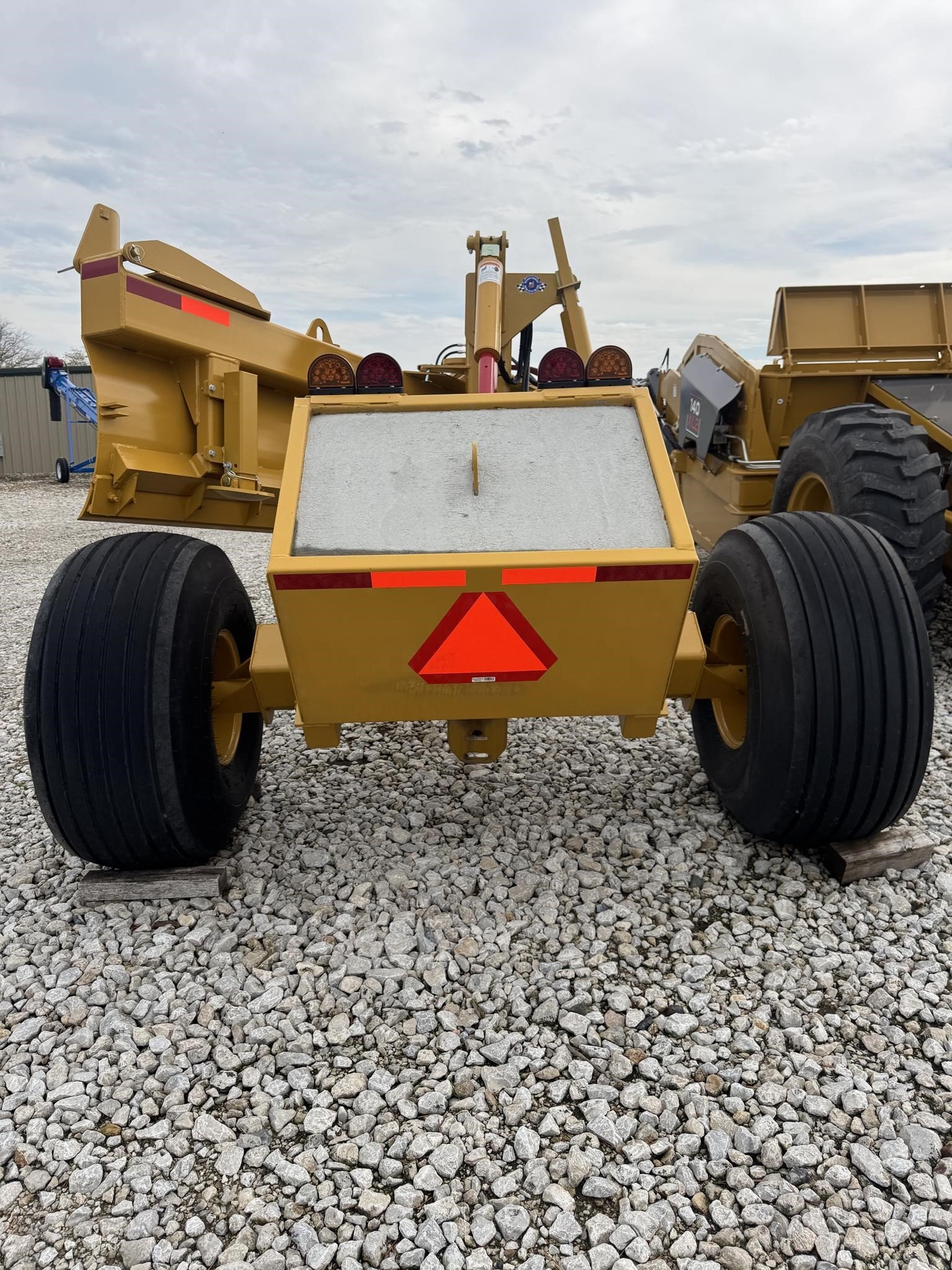 2024 Landoll Icon 1632RS Blade