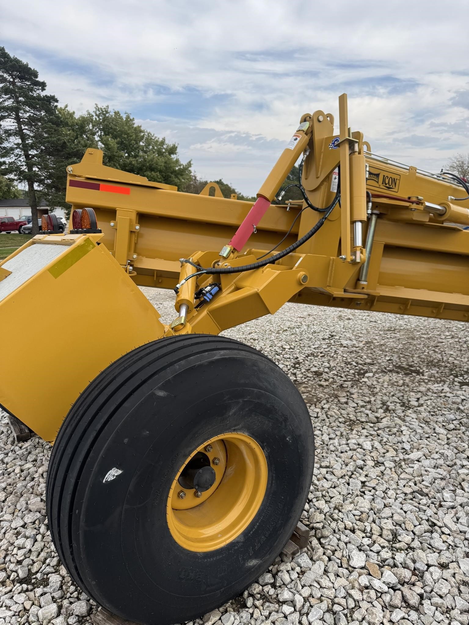 2024 Landoll Icon 1632RS Blade