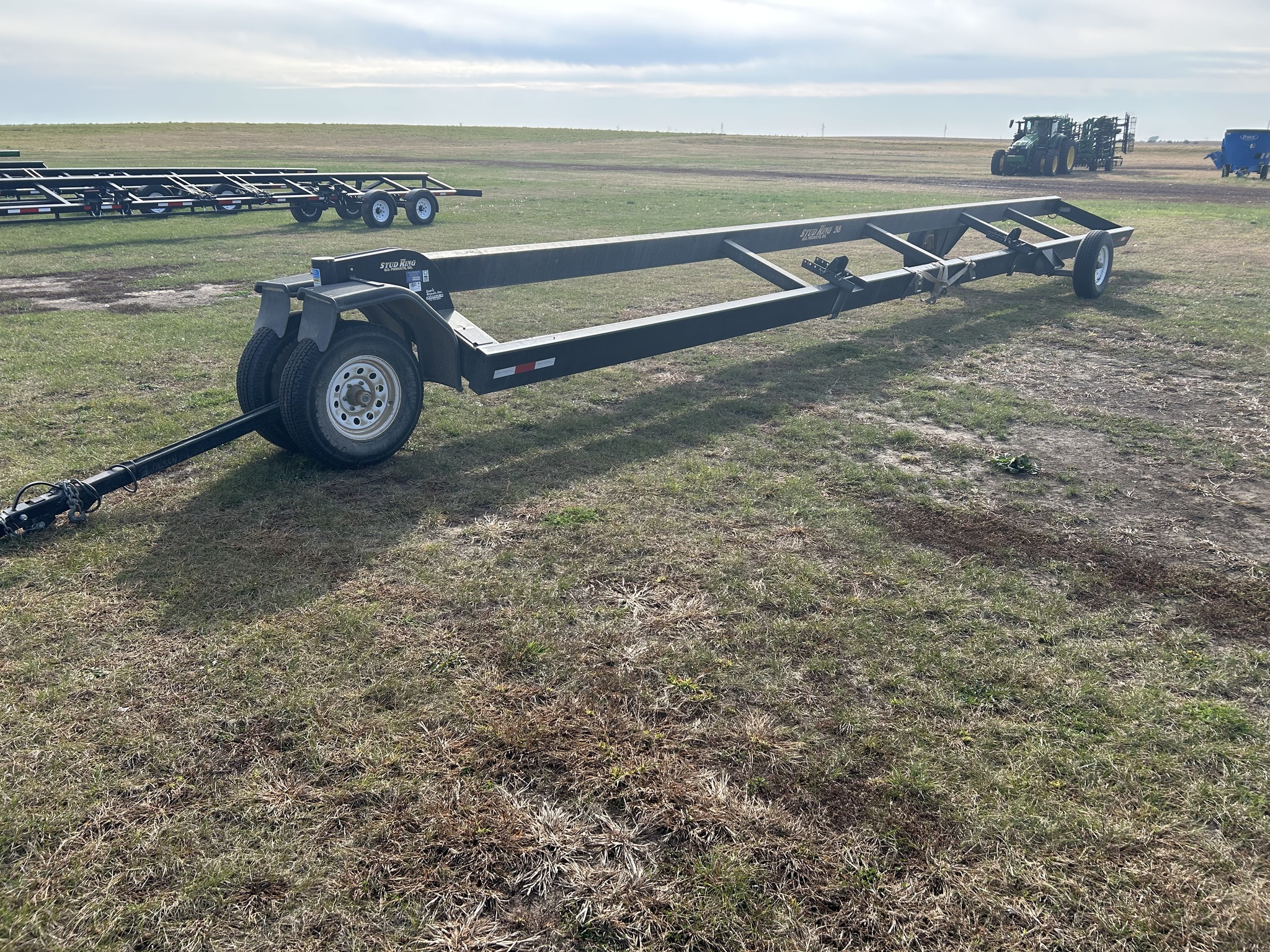2010 MD Products Stud King 38 Header Trailer