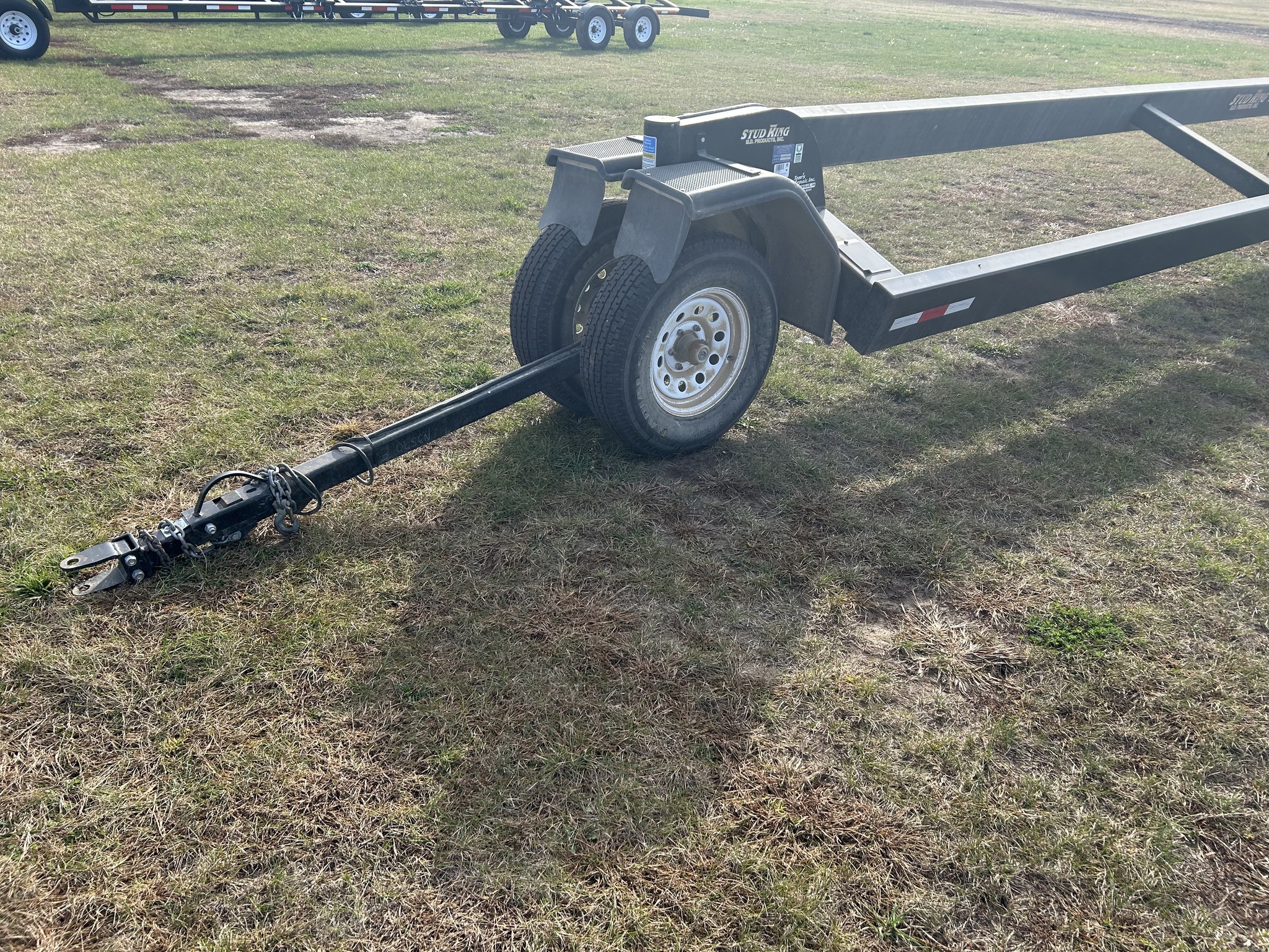 2010 MD Products Stud King 38 Header Trailer