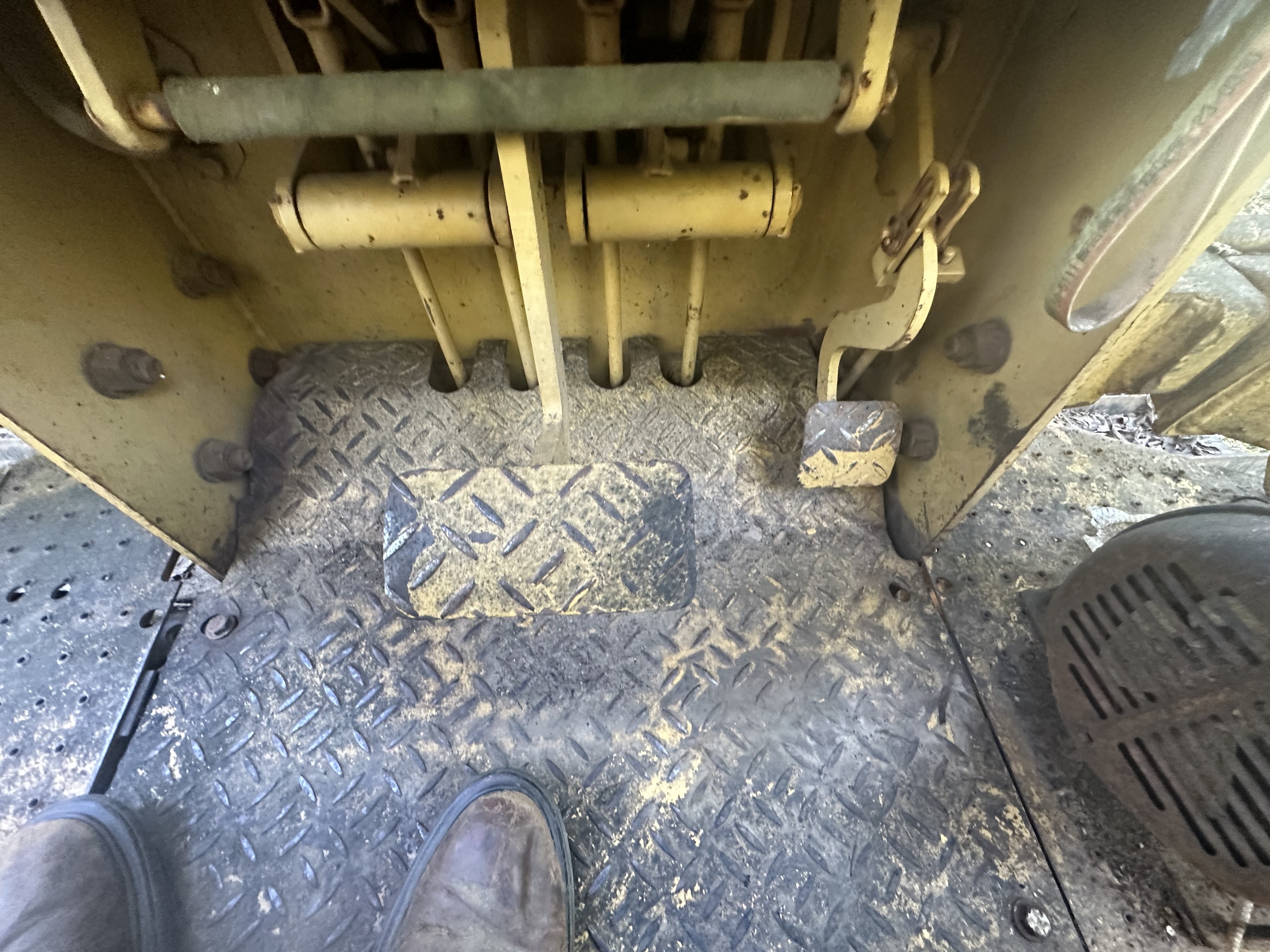 1988 Caterpillar D4C LGP Dozer