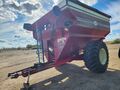  J&M 750 Grain Cart