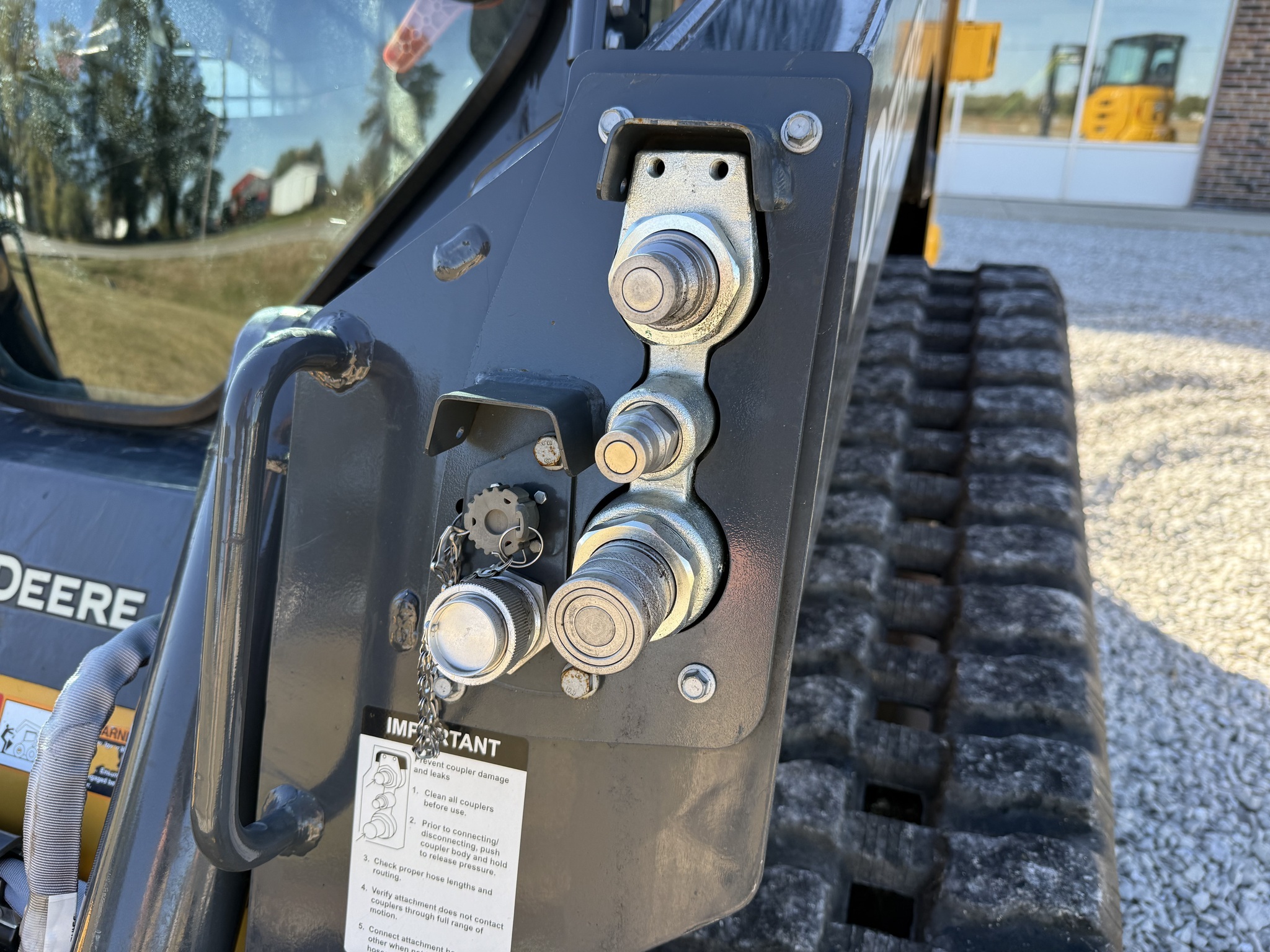 2024 Deere 317G Skid Steer