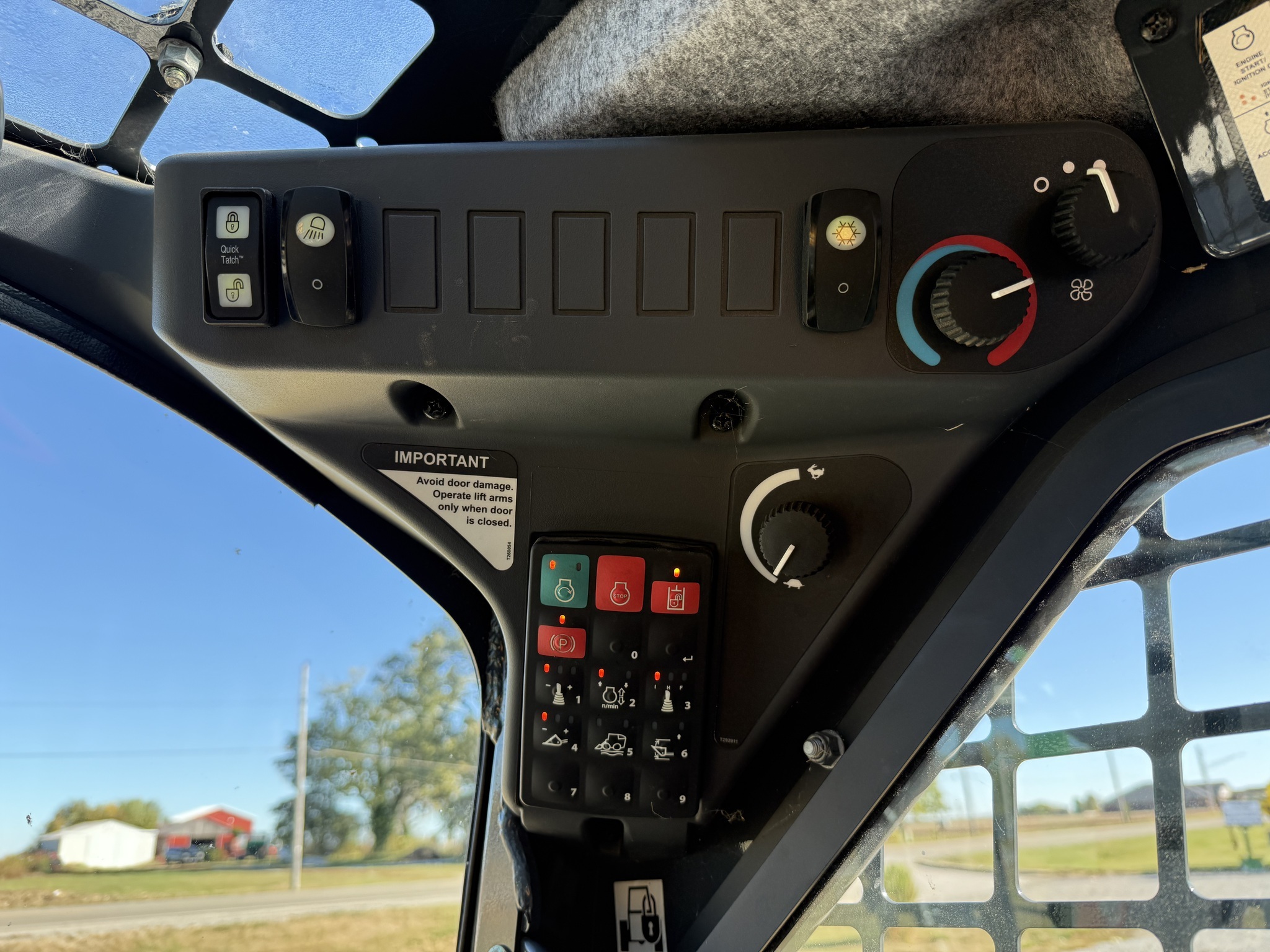 2024 Deere 317G Skid Steer