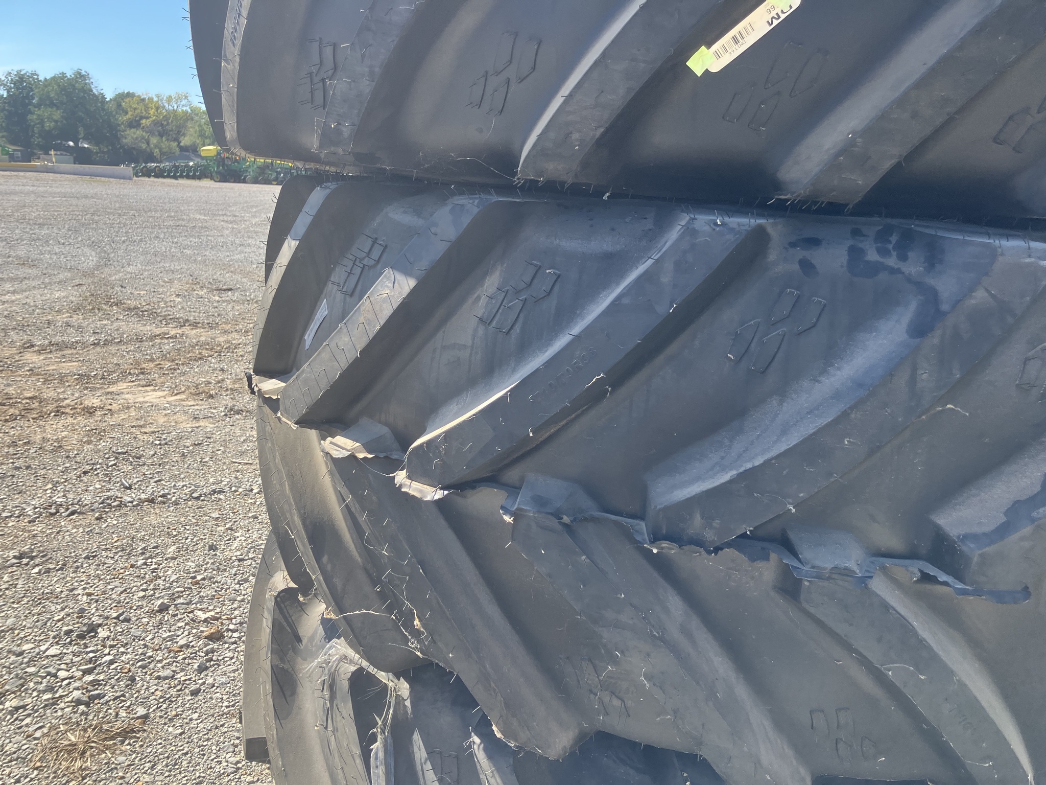  Alliance 710/70R38 Wheels / Tires / Track