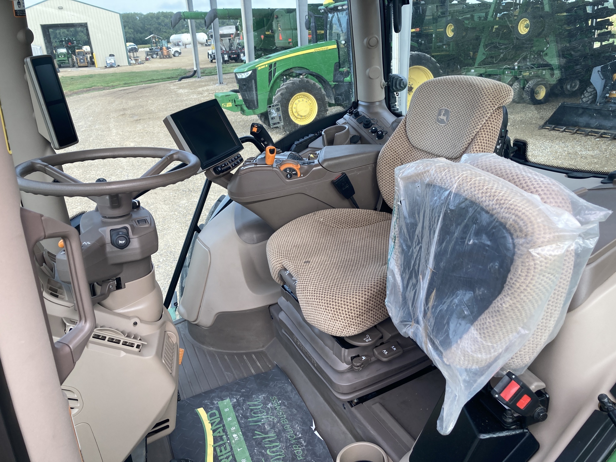 2023 John Deere 6R 175 Tractor