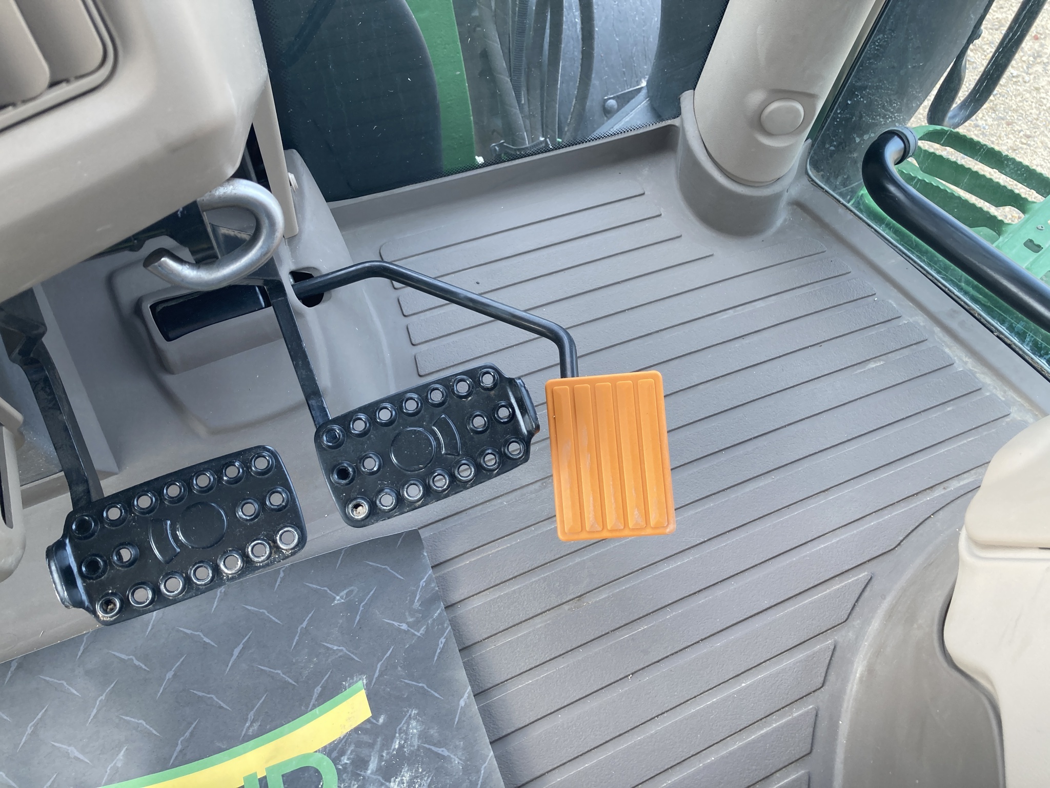 2023 John Deere 6R 175 Tractor