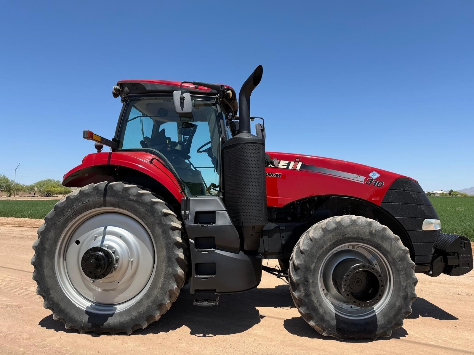 2017 Case IH Magnum 310 Tractor