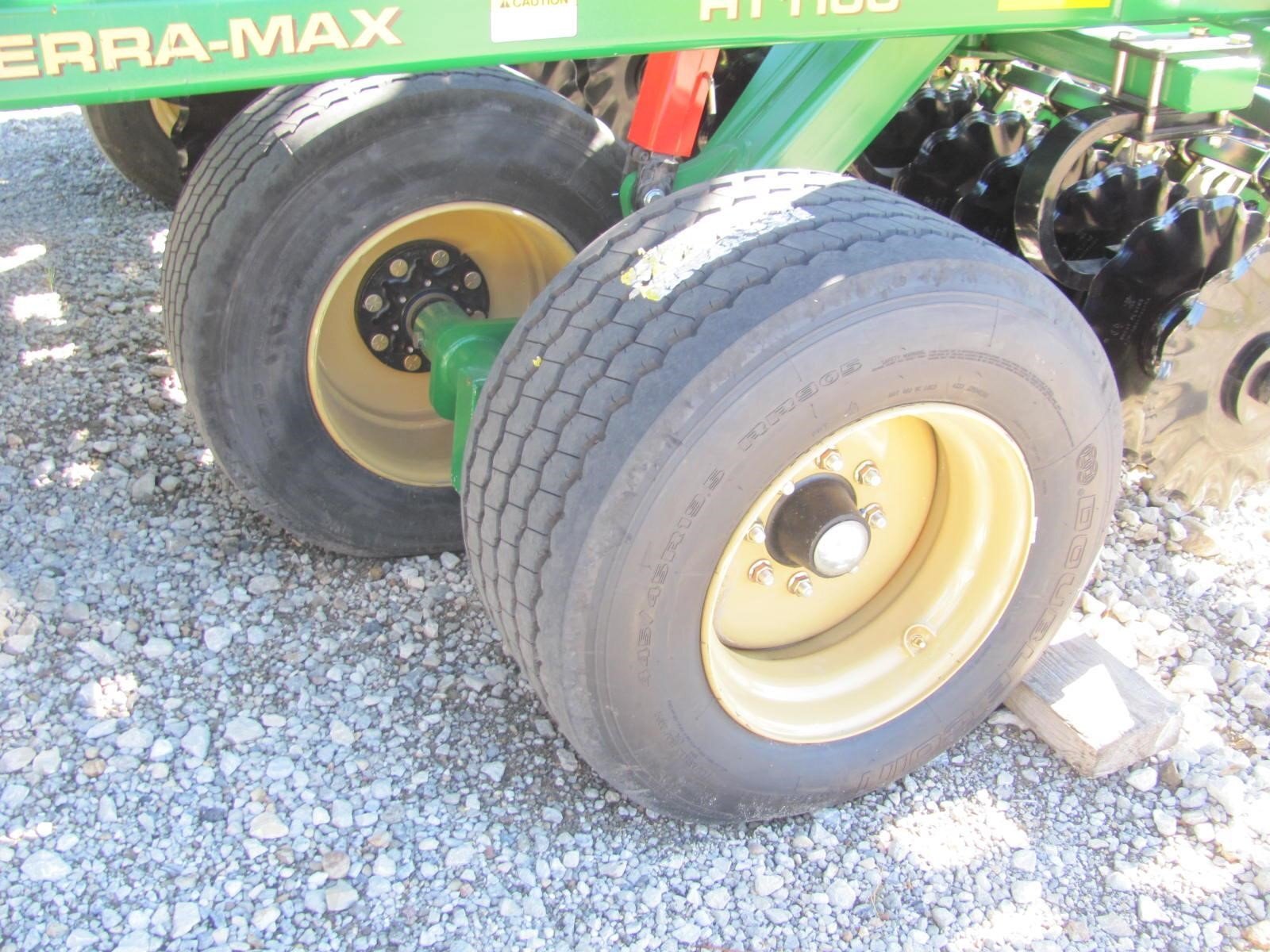  Great Plains HT1100-40 Field Cultivator