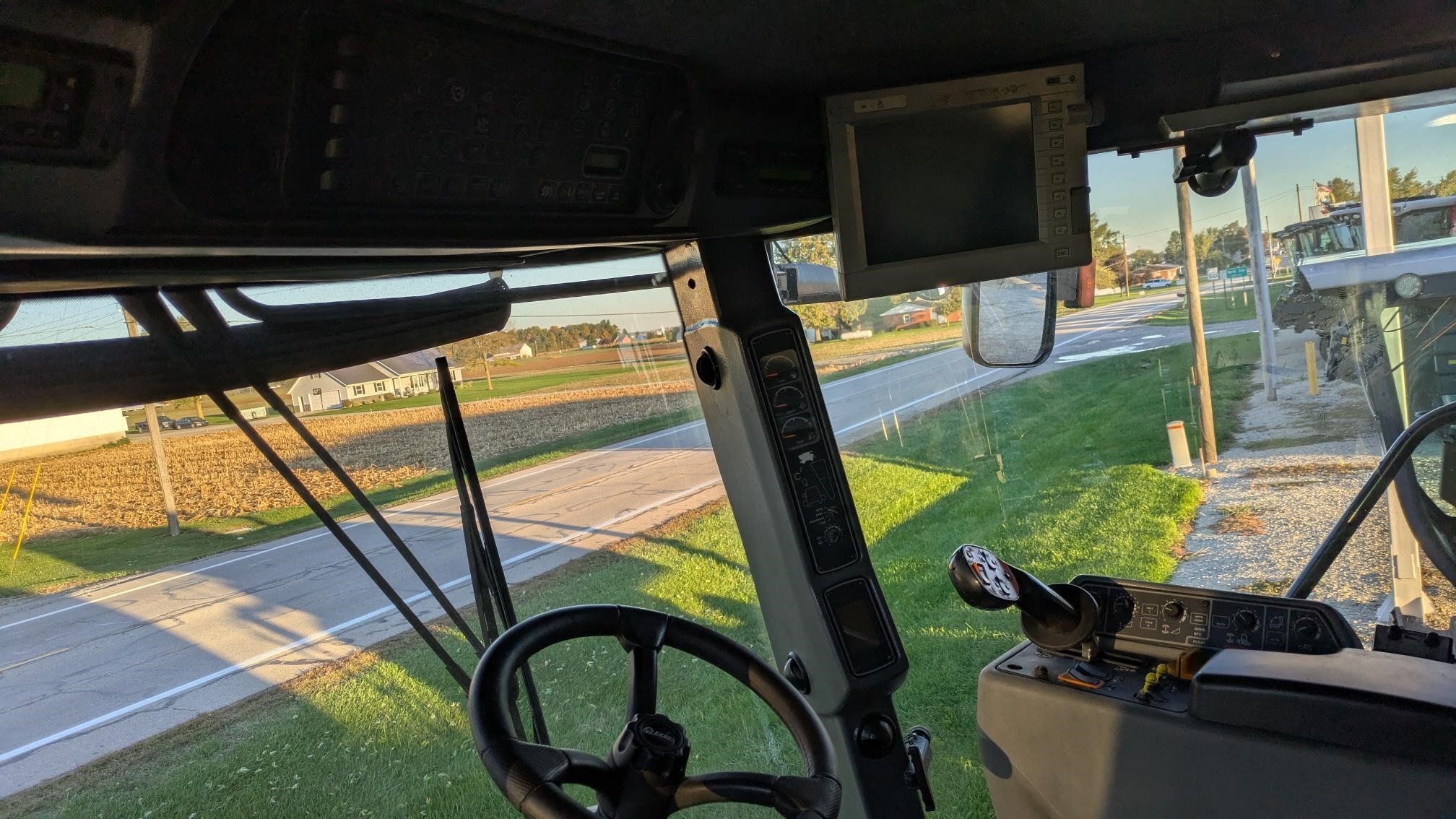 2010 Gleaner S77 Combine