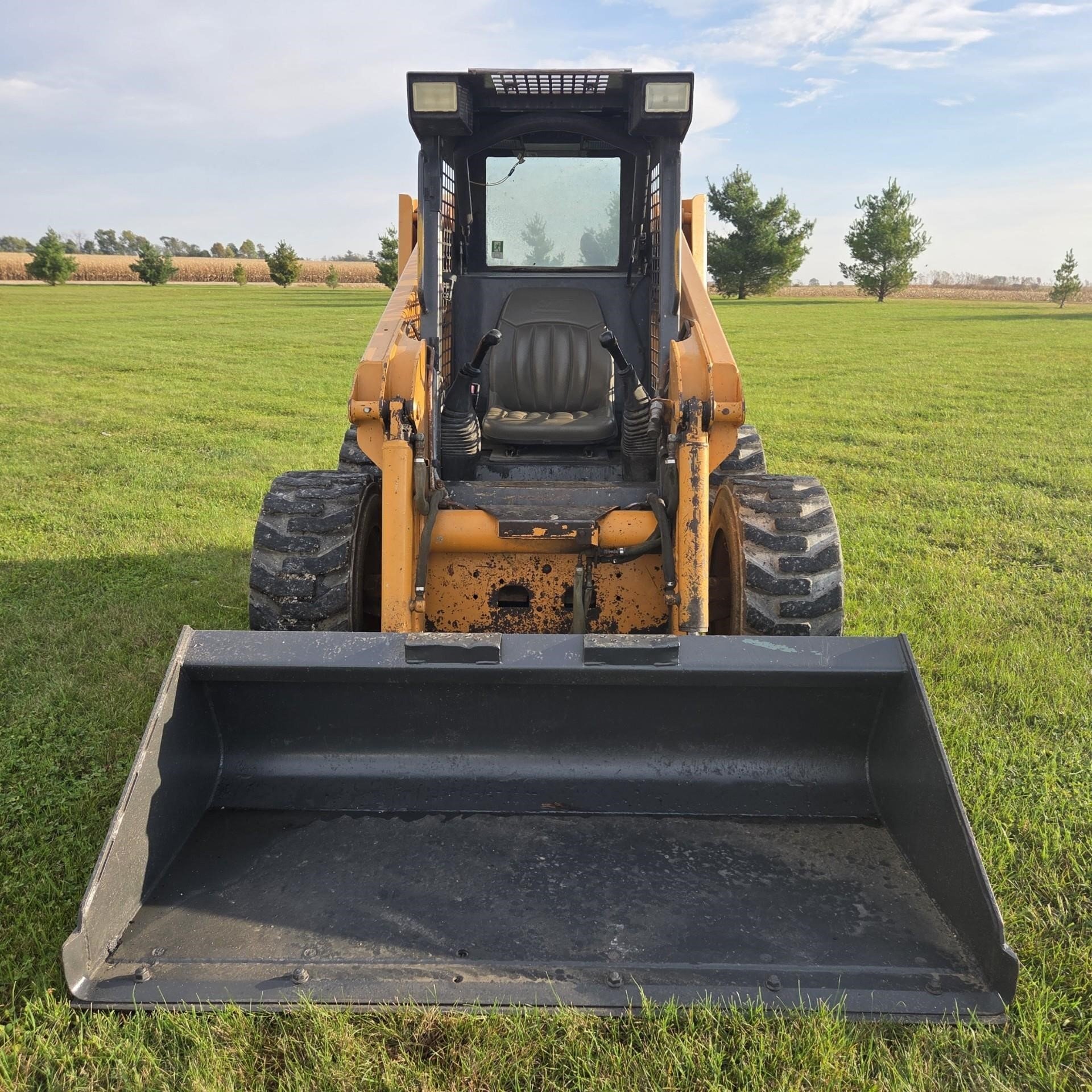 2002 Case 60XT Skid Steer