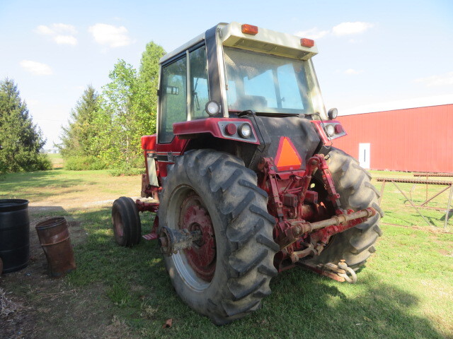 1979 International Harvester 1086 Tractor