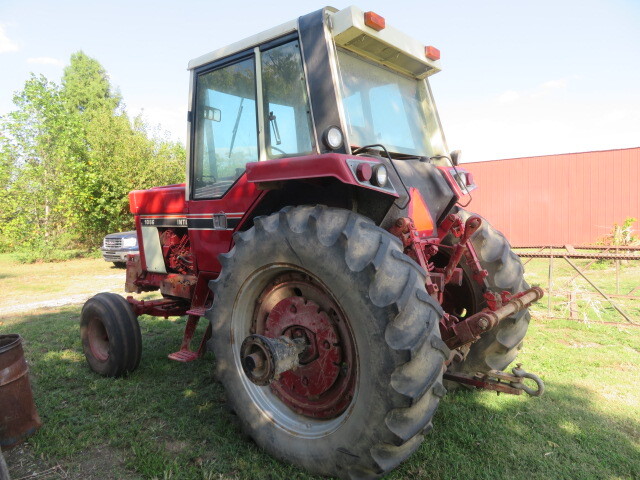 1979 International Harvester 1086 Tractor