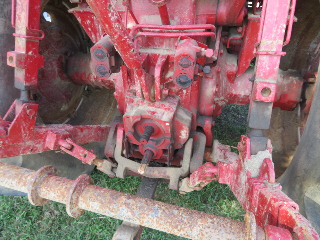 1979 International Harvester 1086 Tractor