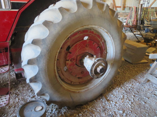 1979 International Harvester 1086 Tractor