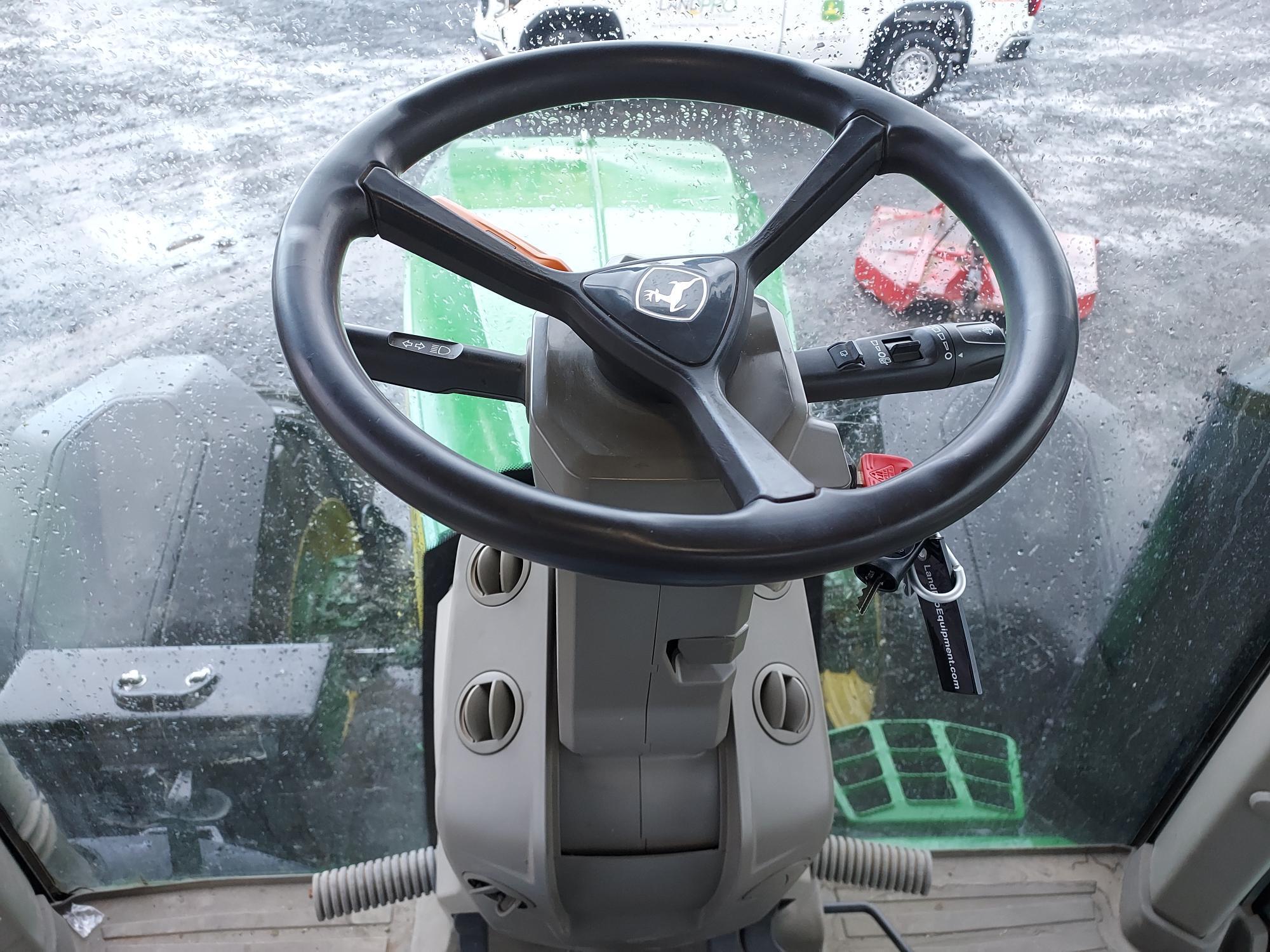 2020 John Deere 7R 290 Tractor