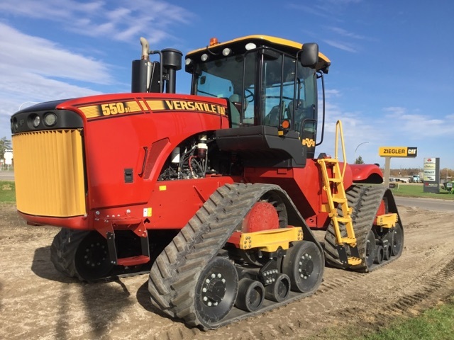 2016 Buhler Versatile 550DT Tractor