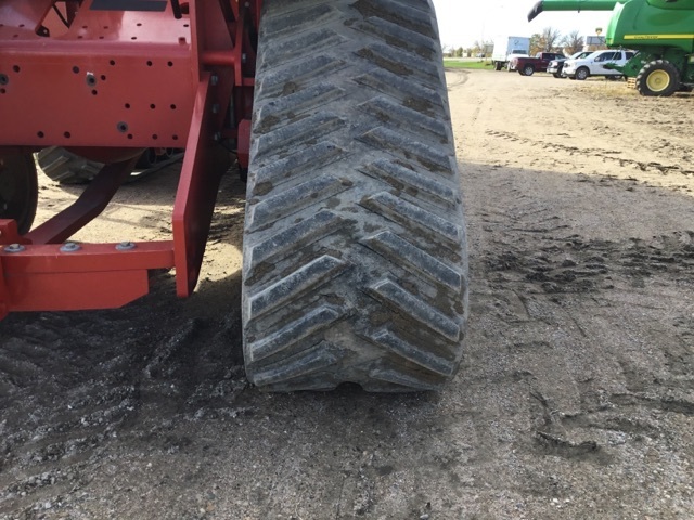 2016 Buhler Versatile 550DT Tractor