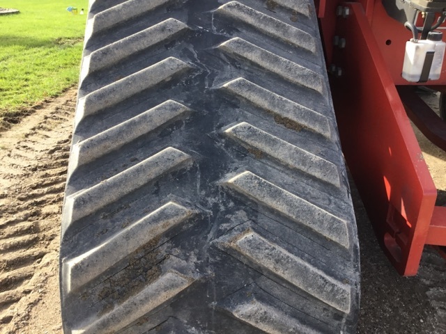 2016 Buhler Versatile 550DT Tractor