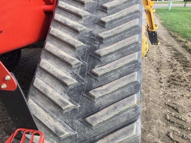 2016 Buhler Versatile 550DT Tractor