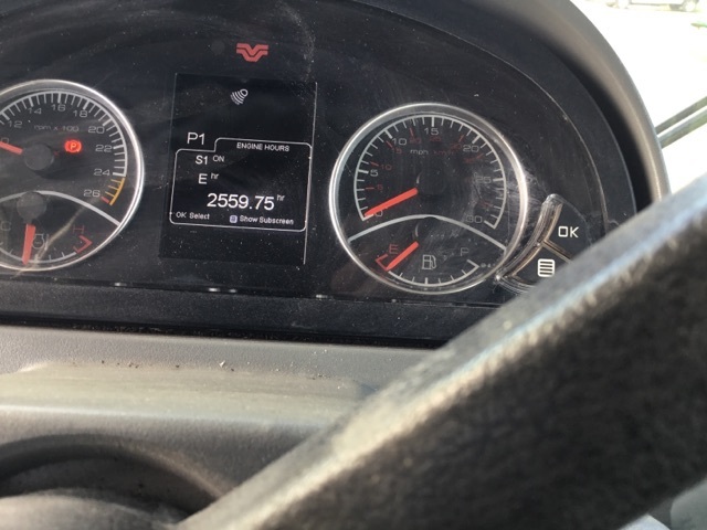 2016 Buhler Versatile 550DT Tractor