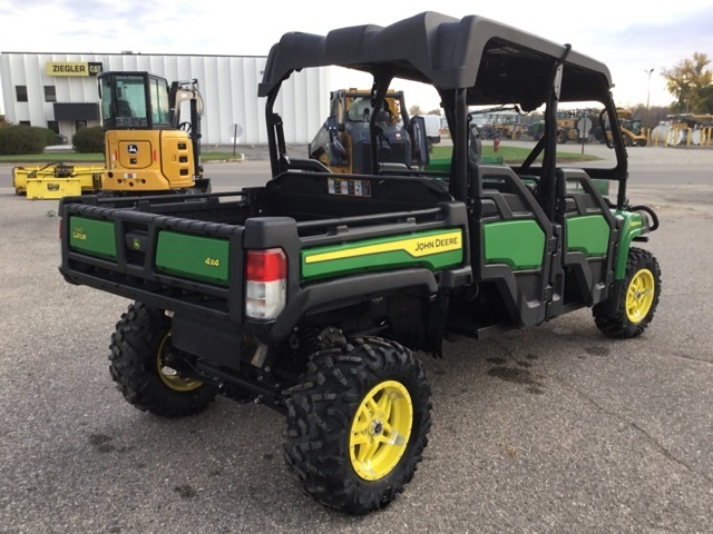 2024 John Deere XUV 825M S4 ATVs and Utility Vehicle