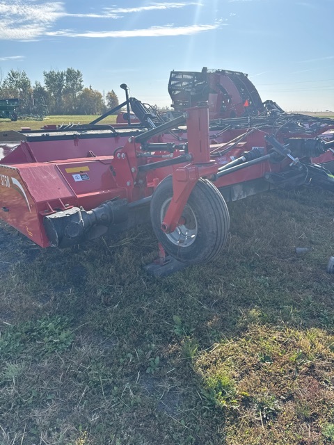2018 Amity 3750 Beet Equipment