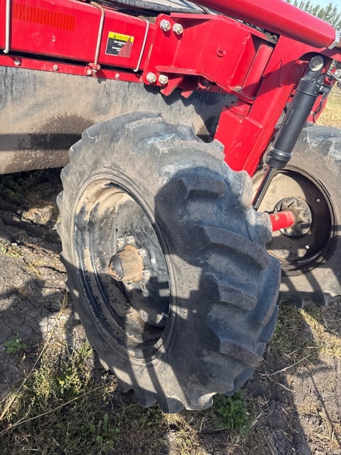 2018 Amity 3750 Beet Equipment