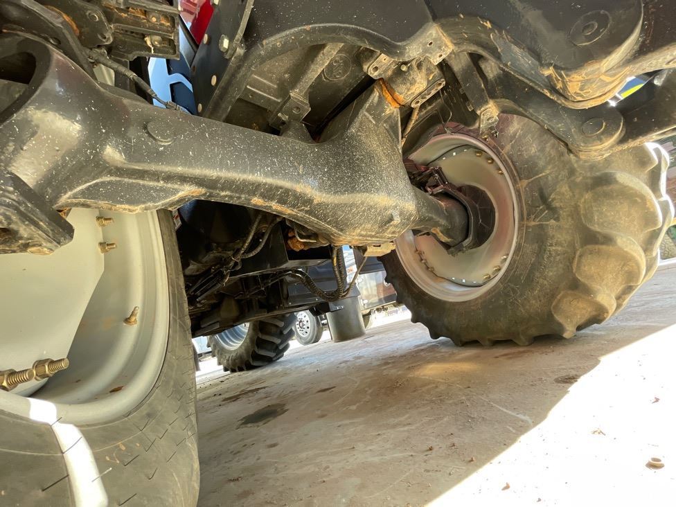 2023 McCormick X8.680 Tractor