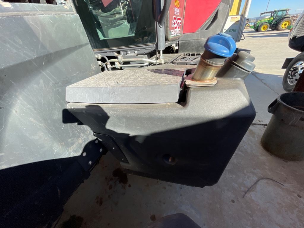 2023 McCormick X8.680 Tractor