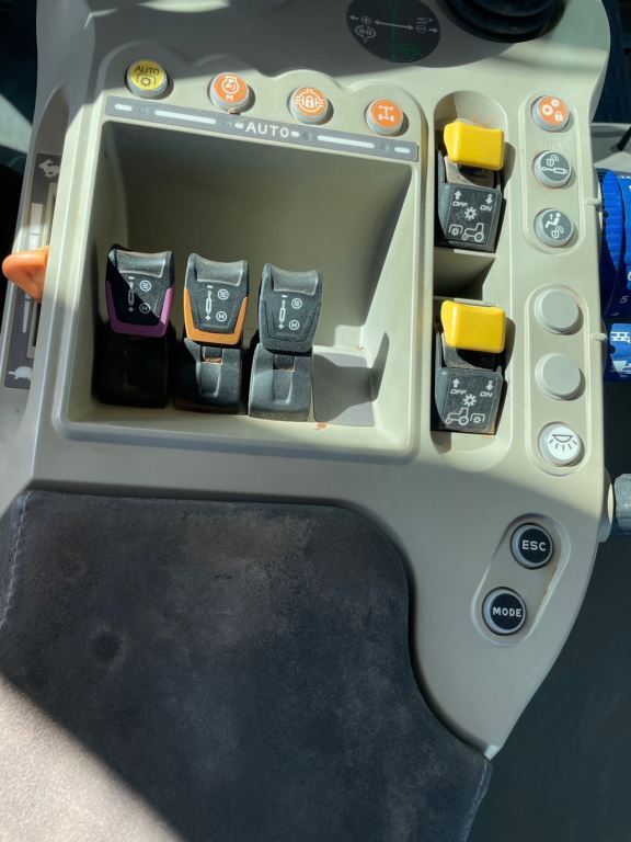 2023 McCormick X8.680 Tractor