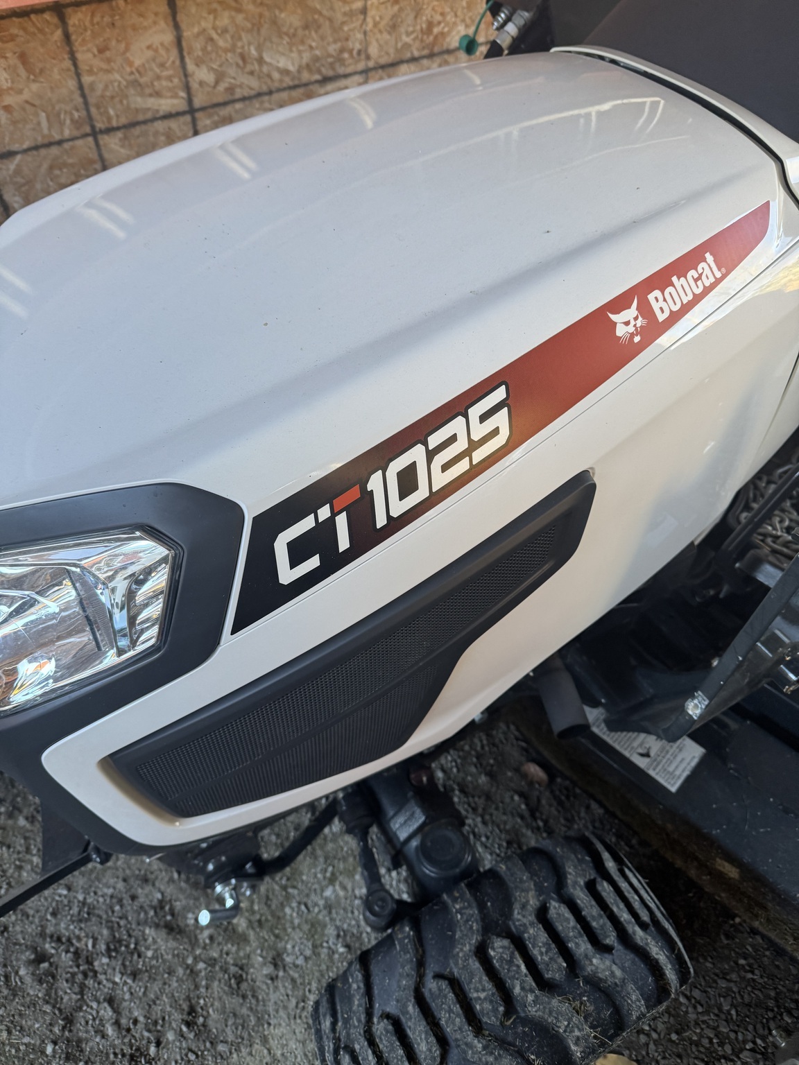 2024 Bobcat CT1025 Tractor