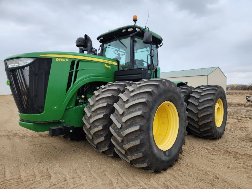 2012 John Deere 9560R Tractor