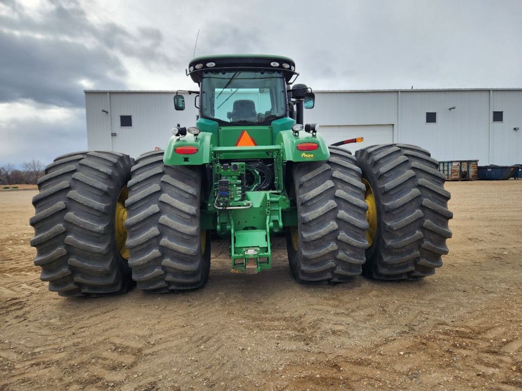 2012 John Deere 9560R Tractor