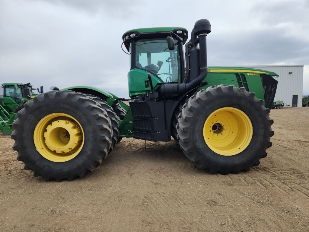 2012 John Deere 9560R Tractor