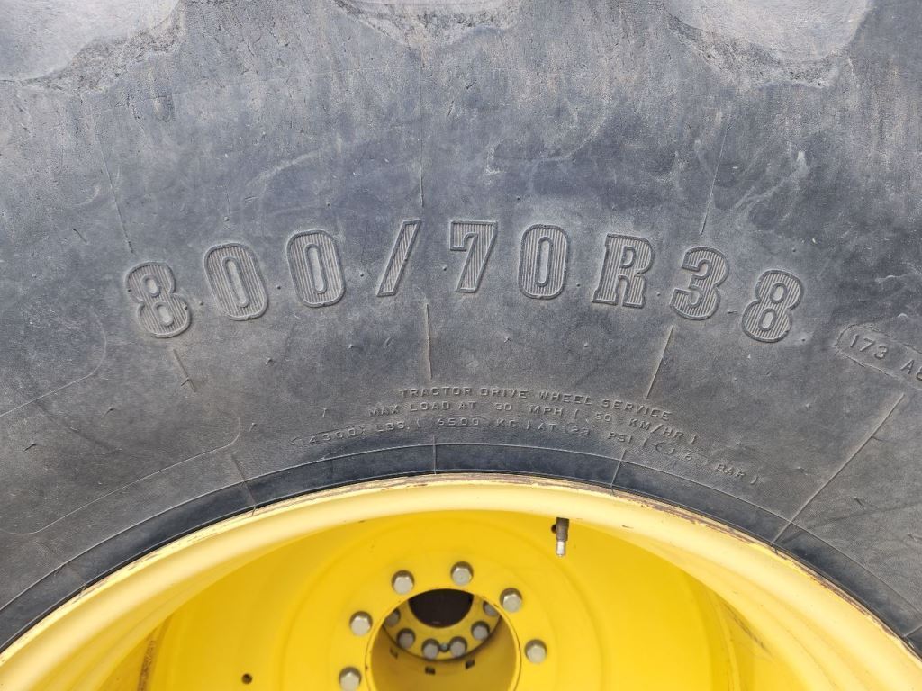 2012 John Deere 9560R Tractor