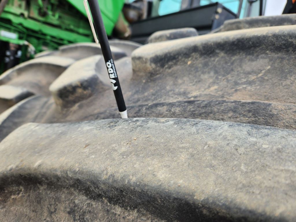 2012 John Deere 9560R Tractor