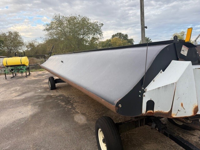 2002 AGCO 6000 Platform